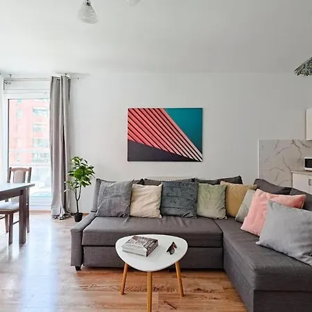 Urban Nest - Lakowa 60a *