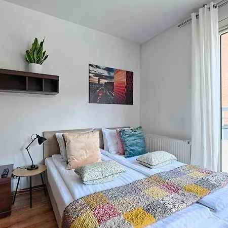 Urban Nest - Lakowa 60a *